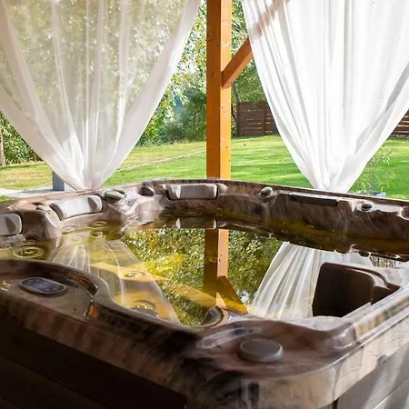 Holiday home Koeroesparti Wellness Fahaz *